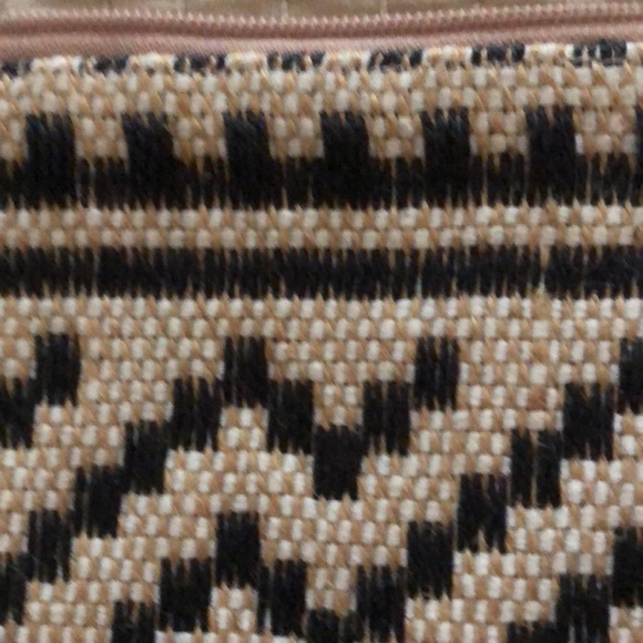 Mango clutch. Textured geometric pattern. Zip top w/ black grosgrain ribbon pull - Picture 7 of 11